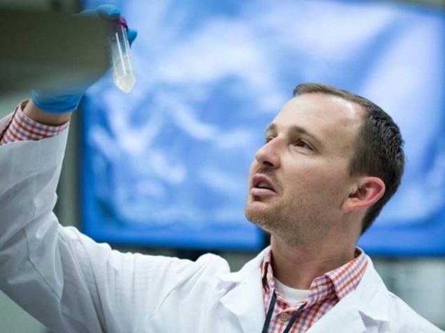 Joe preparing samples in the lab