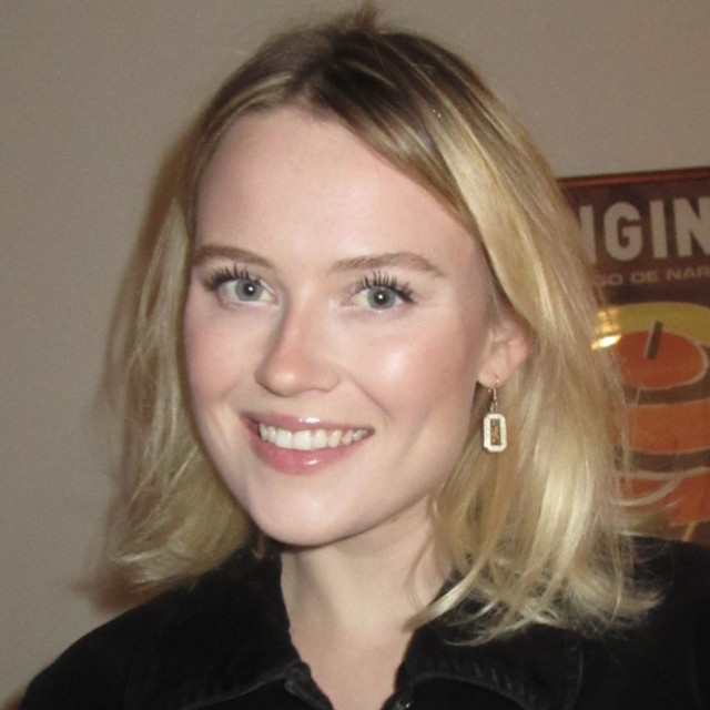 Photo of Claire Nelson