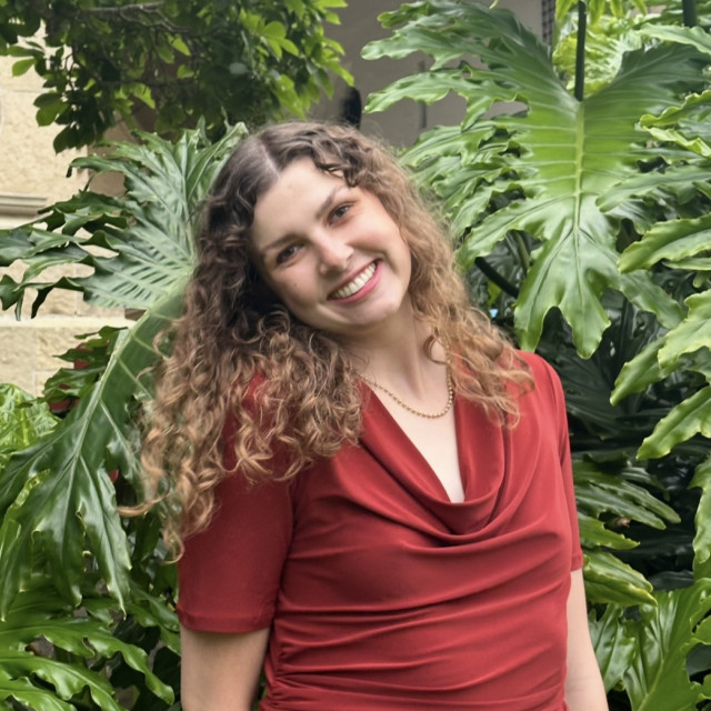Photo of Erin Thomas